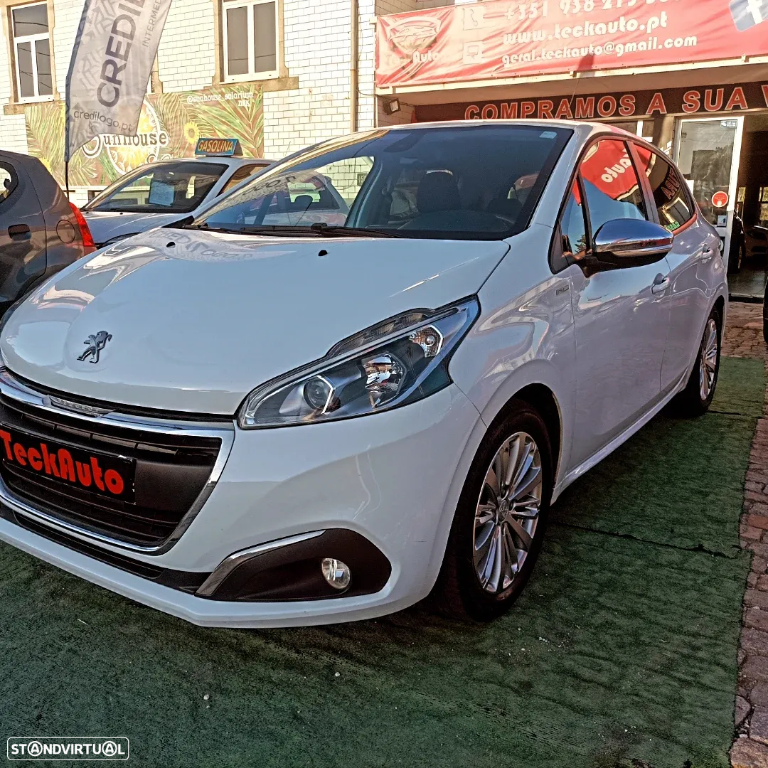 Peugeot 208 1.2 PureTech Style - 5