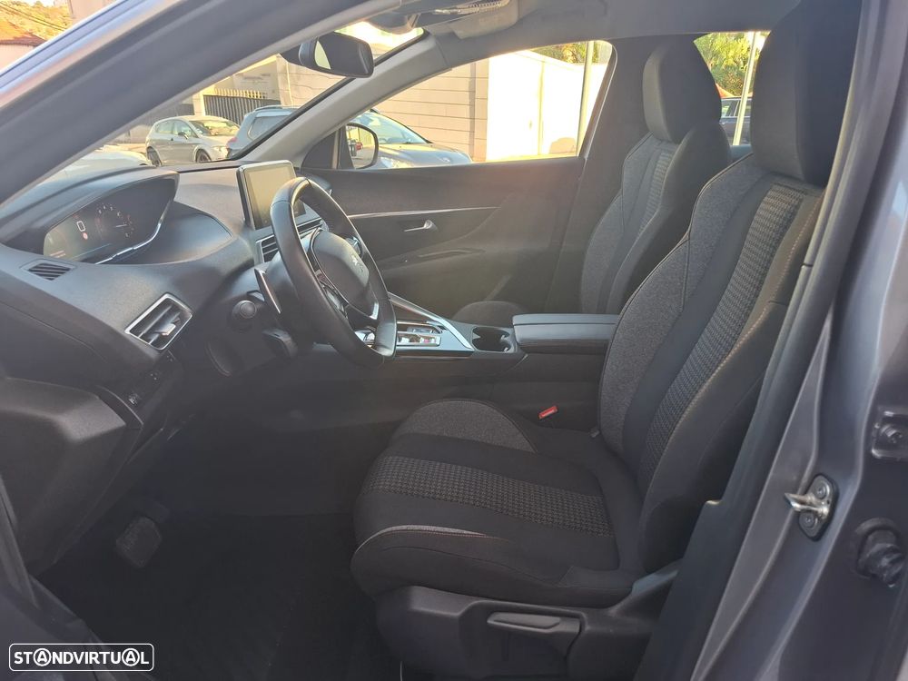 Peugeot 3008 PureTech 130 Stop & Start GPF EAT8 Active Business-Pack - 28