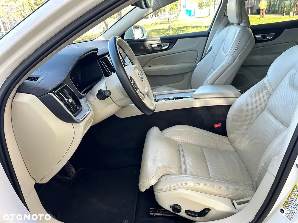 Volvo V60 - 8