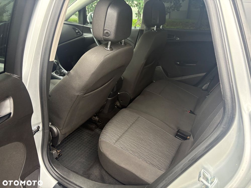 Opel Astra 1.4 T Cosmo - 6