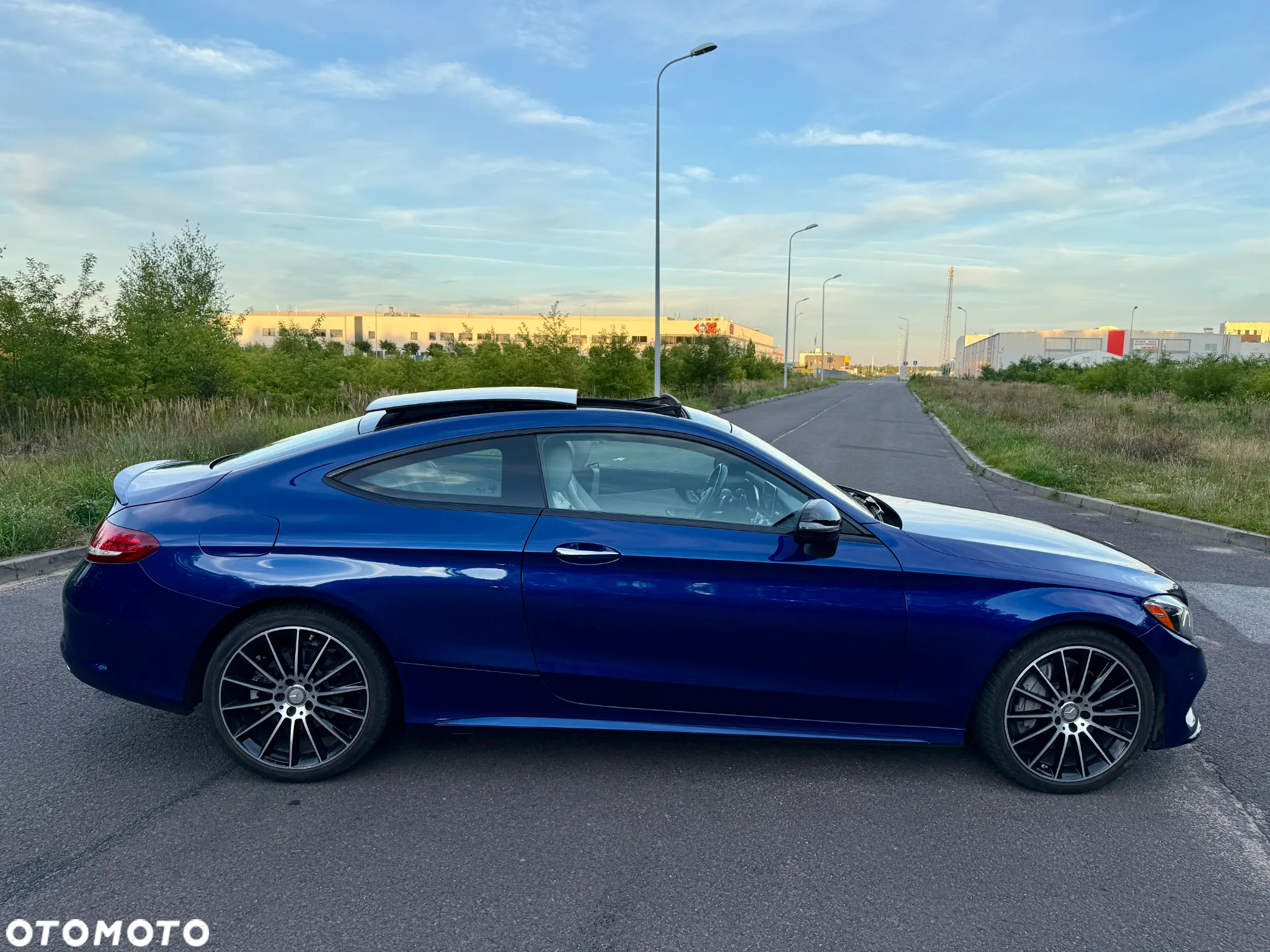 Mercedes-Benz Klasa C 300 Coupe 7G-TRONIC - 4