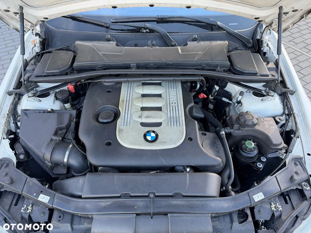 BMW Seria 3 - 34