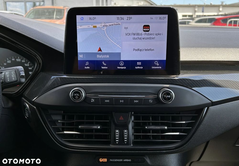 Ford Focus 1.0 EcoBoost ST-Line - 10