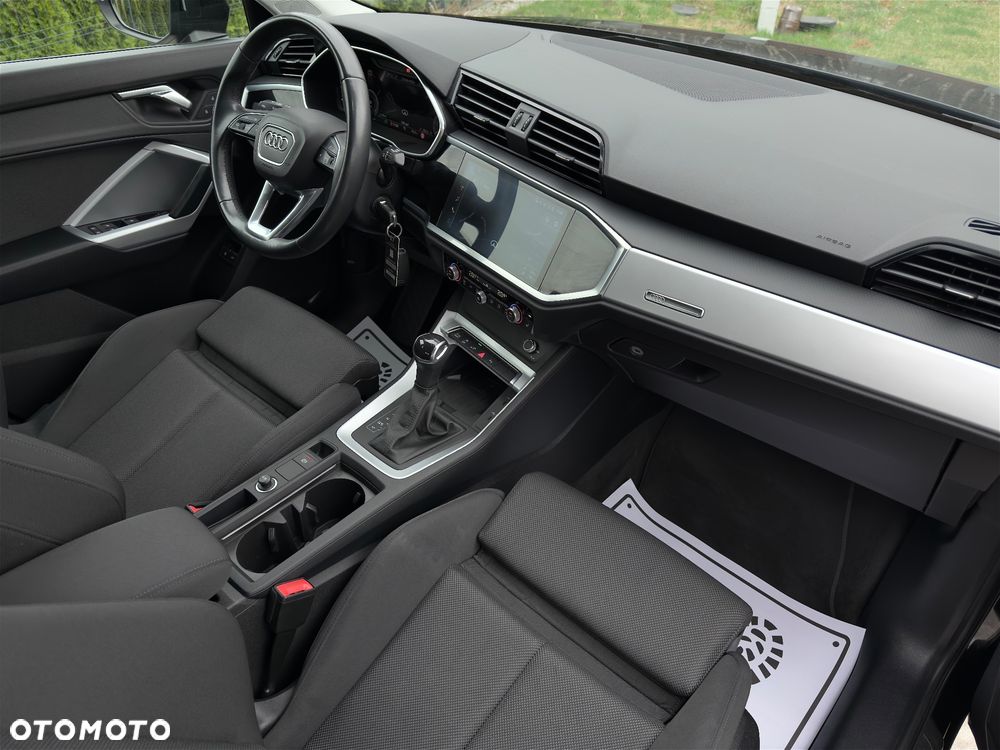 Audi Q3 45 TFSIe S tronic - 23