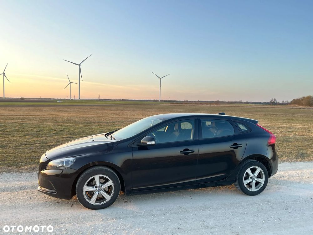 Volvo V40 - 14