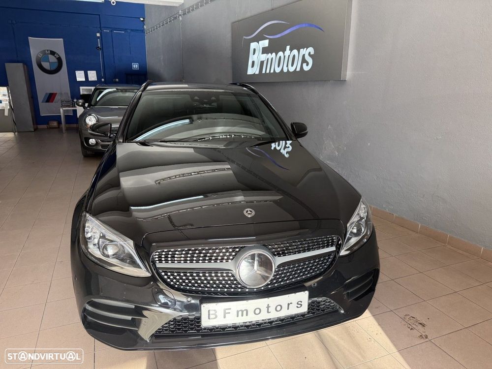 Mercedes-Benz C 300 de AMG Line - 2