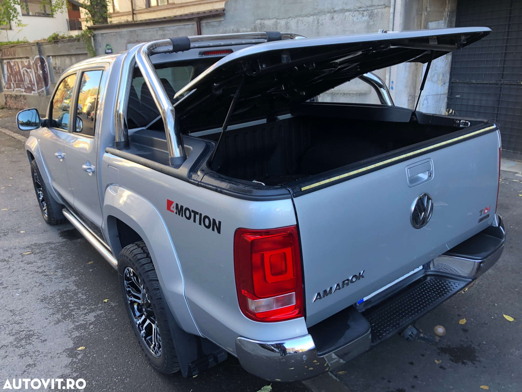 Volkswagen Amarok 2.0 BiDI 4x4 Cabina Dubla Trendline Aut. - 19