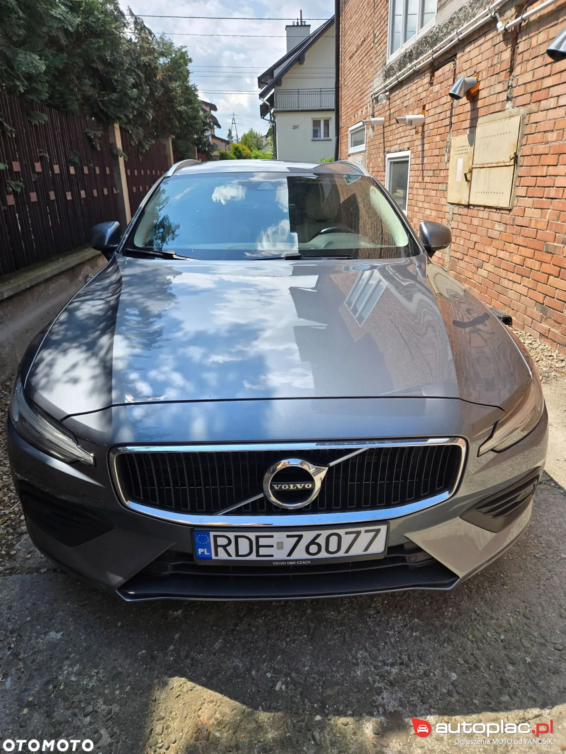 Volvo V60 D4 - 3