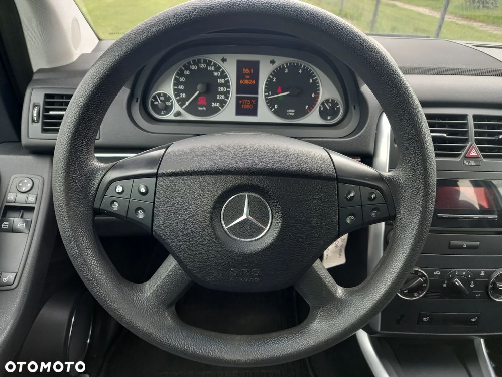Mercedes-Benz Klasa B 170 - 17