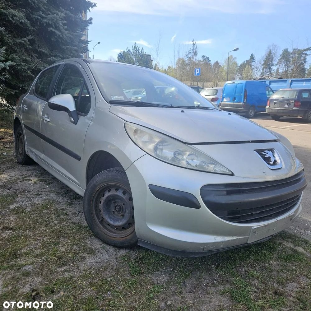 Zderzak przedni / przód / Peugeot 207 (2007r) (kod lak: ETSC) - 2
