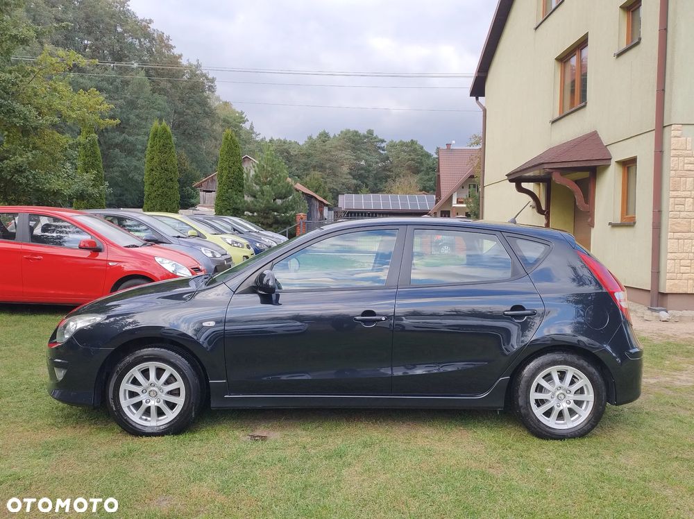 Hyundai i30 1.4 blue Comfort - 13