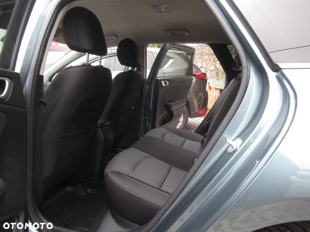 Kia Ceed 1.5 T-GDI M DCT - 7