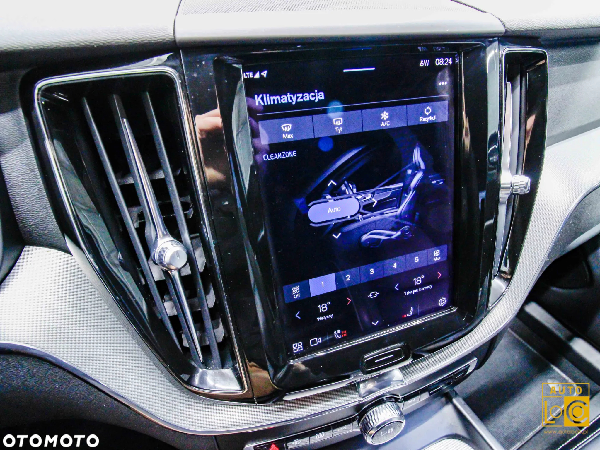 Volvo XC 60 T4 R-Design - 26