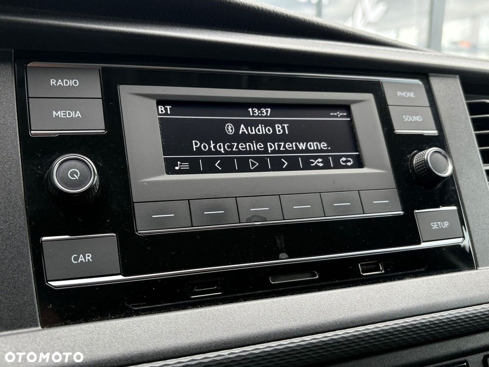 Volkswagen Transporter - 18