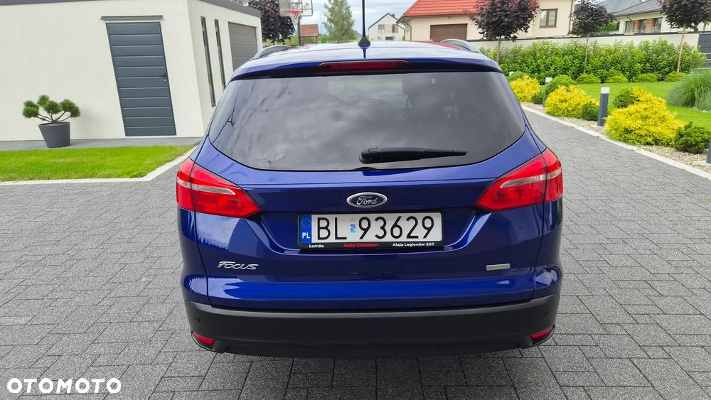 Ford Focus 1.0 EcoBoost Titanium - 5