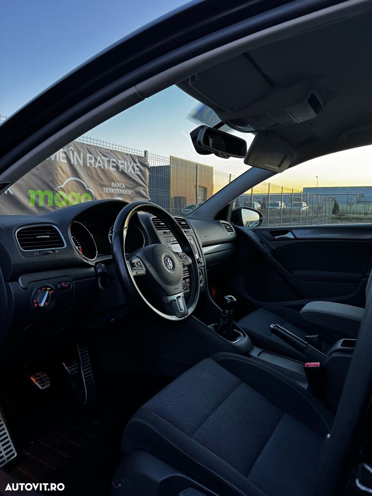Volkswagen Golf 1.6 TDI DPF BlueMotion Technology Comfortline - 11