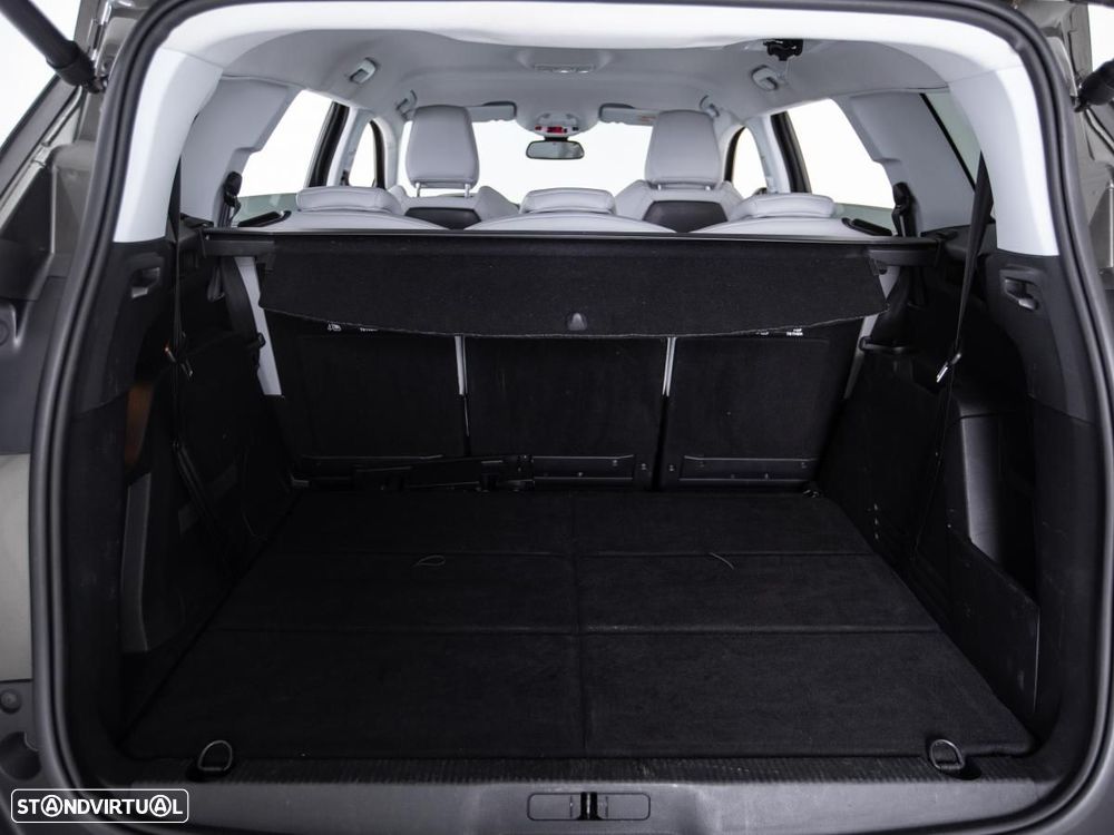 Peugeot 5008 - 14