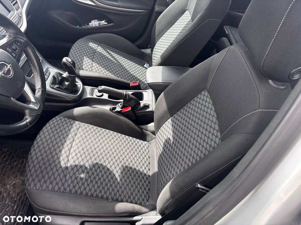 Opel Astra 1.5 CDTI Ultimate S&S - 4