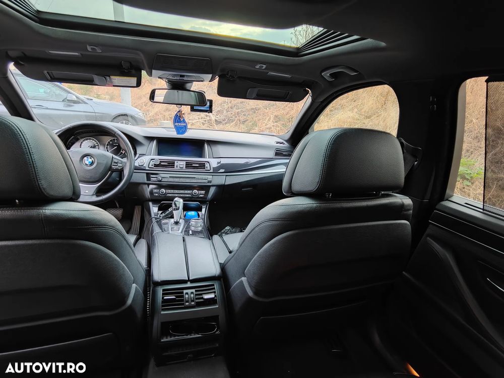 BMW Seria 5 530d xDrive Aut. Modern Line - 8