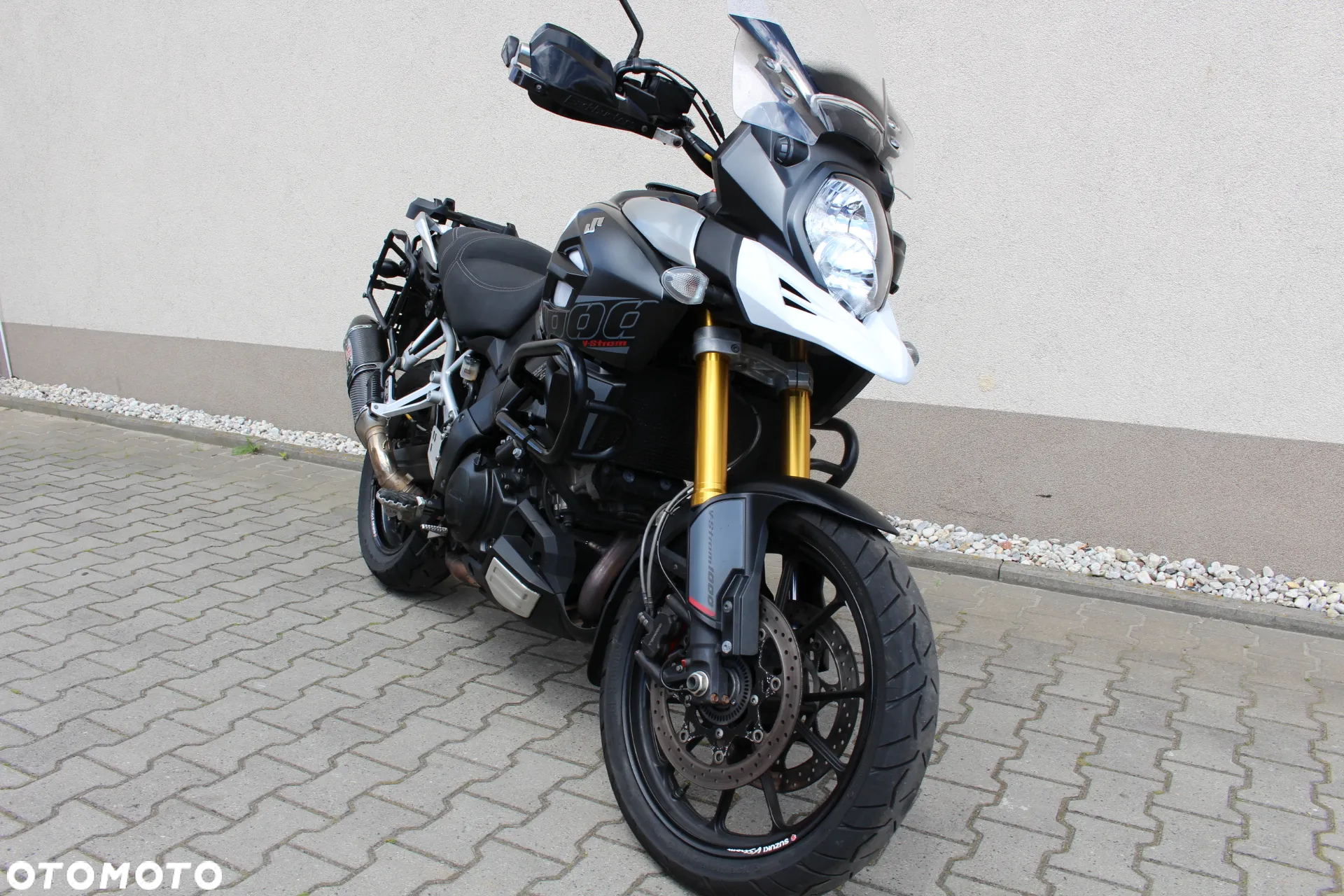 Suzuki V-STROM - 3