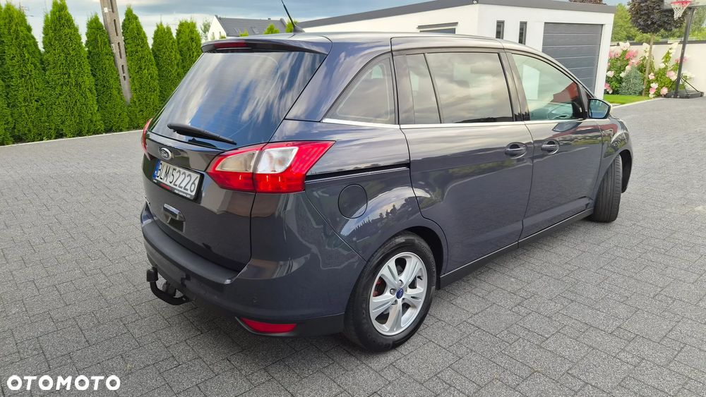 Ford Grand C-MAX 2.0 TDCi Titanium - 27