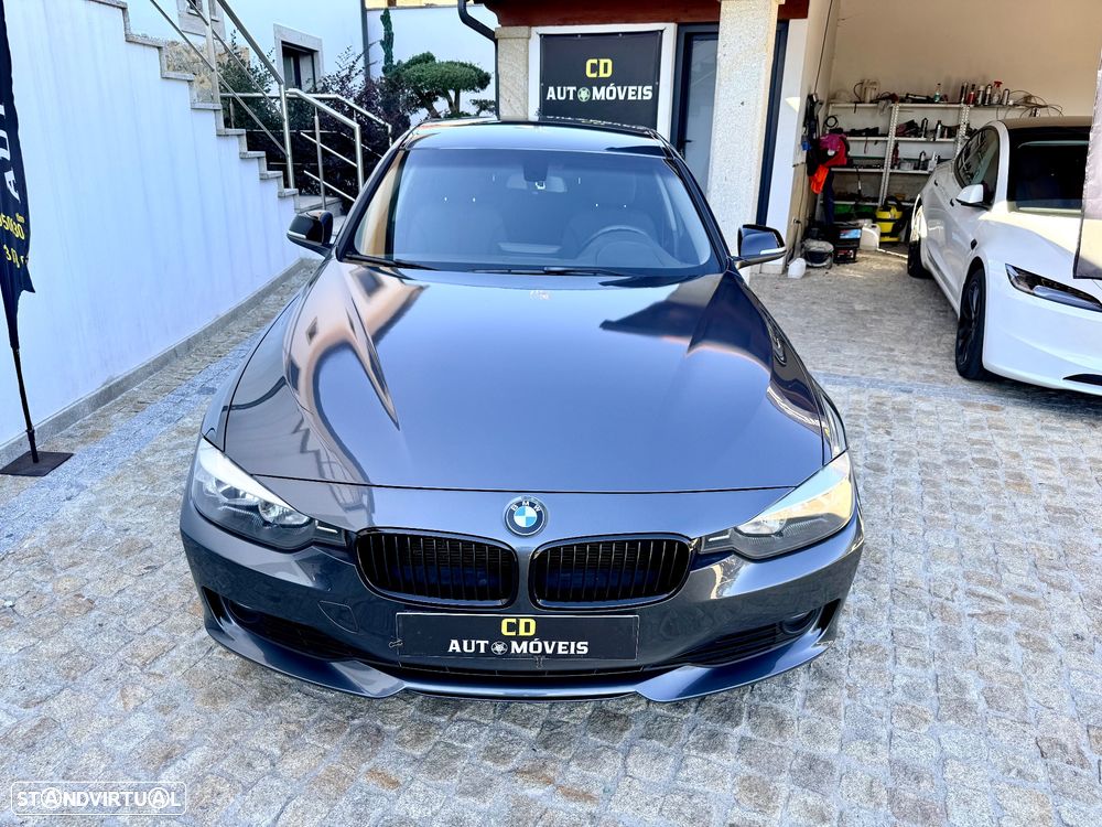 BMW 318 d M Sport - 25