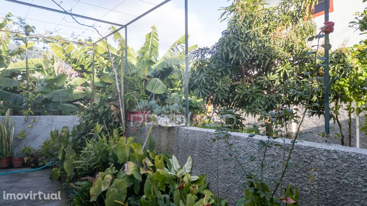 Moradia T3 Isolada com terreno no Funchal - Ilha da Madeira - Grande imagem: 5/32