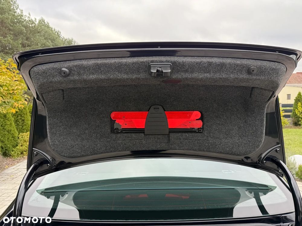Volkswagen Passat 2.0 TDI Comfortline - 18