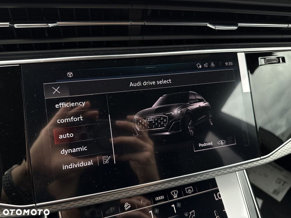 Audi Q8 - 28