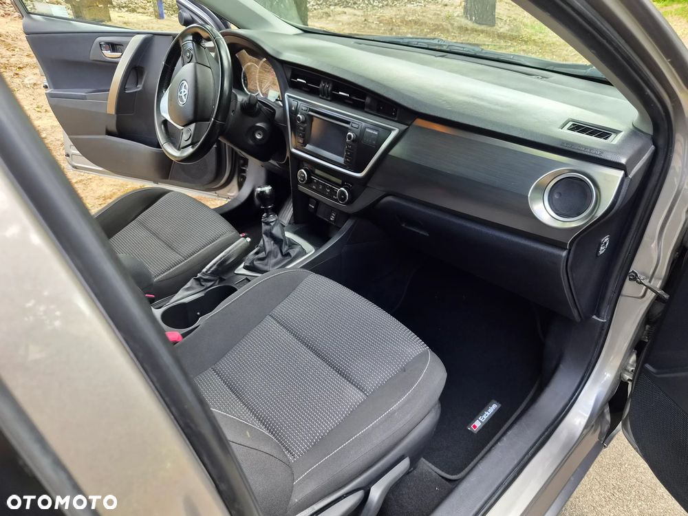 Toyota Auris 1.33 VVT-i Active - 8