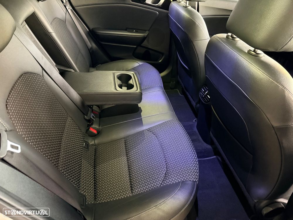 Kia XCeed 1.0 T-GDI Tech+SRF - 14