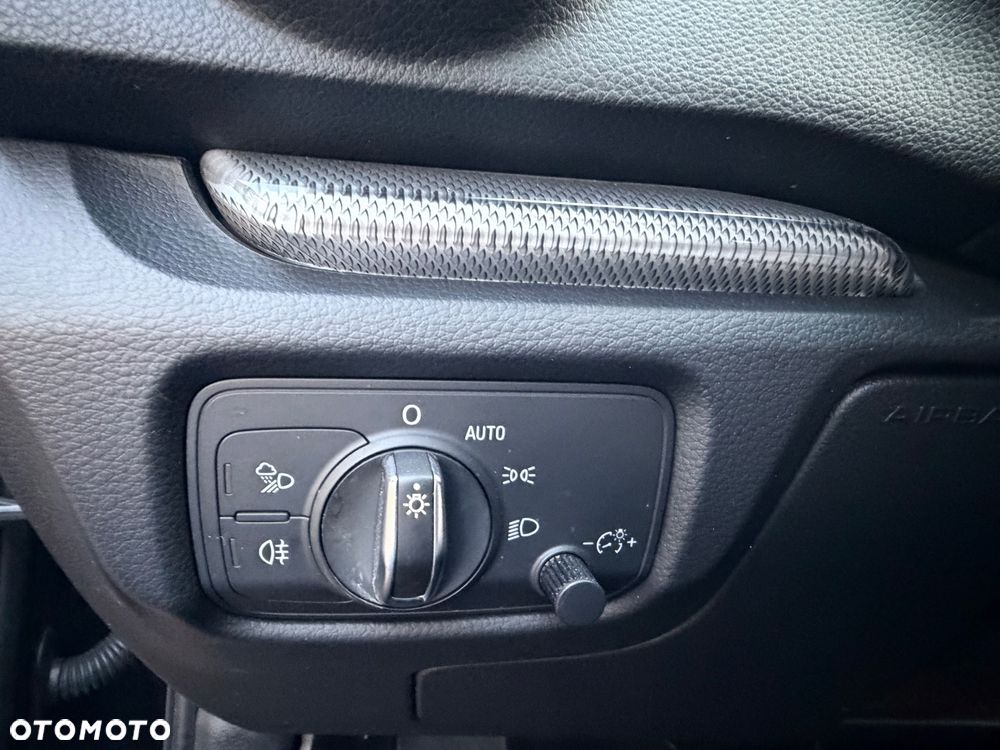 Audi A3 Sportback 2.0 TDI clean diesel Ambiente S tronic - 30