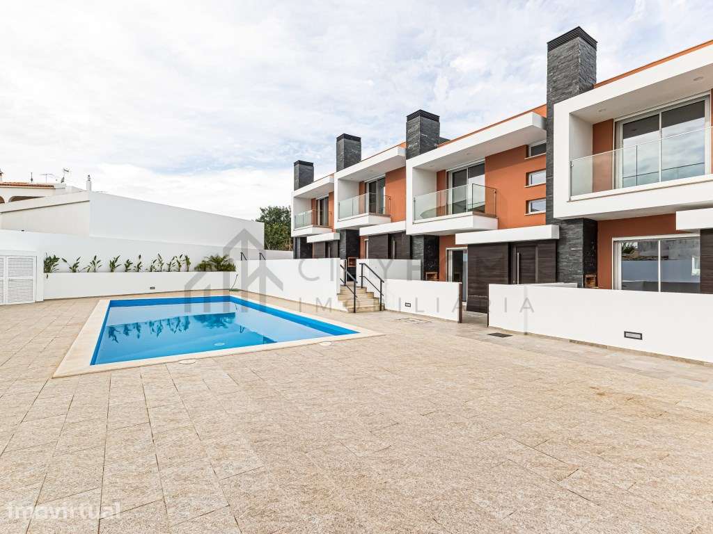 Moradia T2 em condomínio fechado com piscina e vista mar - Grande imagem: 4/30