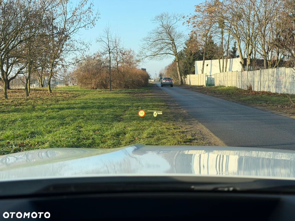 BMW Seria 3 320d Sport Line - 24