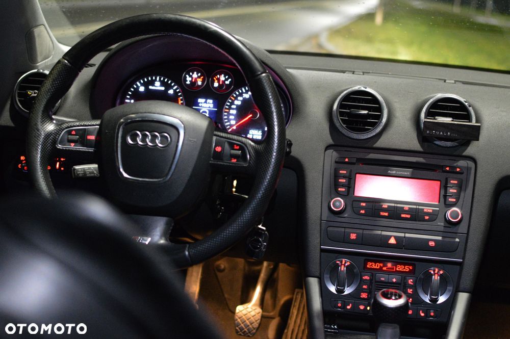 Audi A3 Sportback - 4