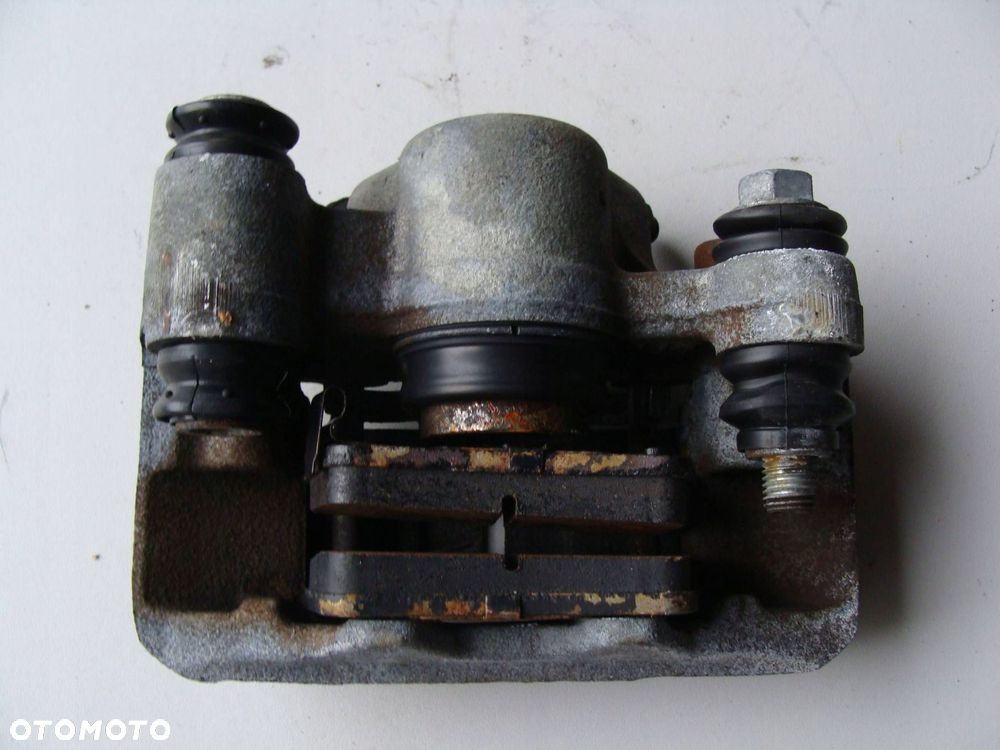 zacisk hamulcowy lewy tył toyota rav4 ii - 3