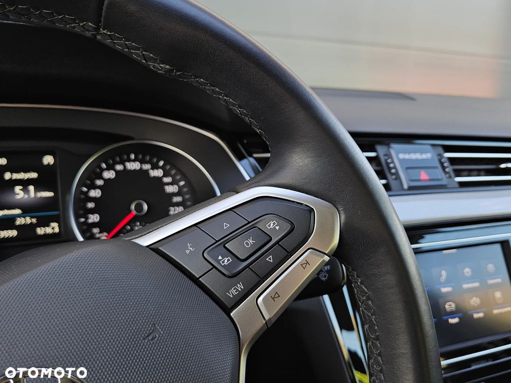 Volkswagen Passat 2.0 TDI EVO Business - 20