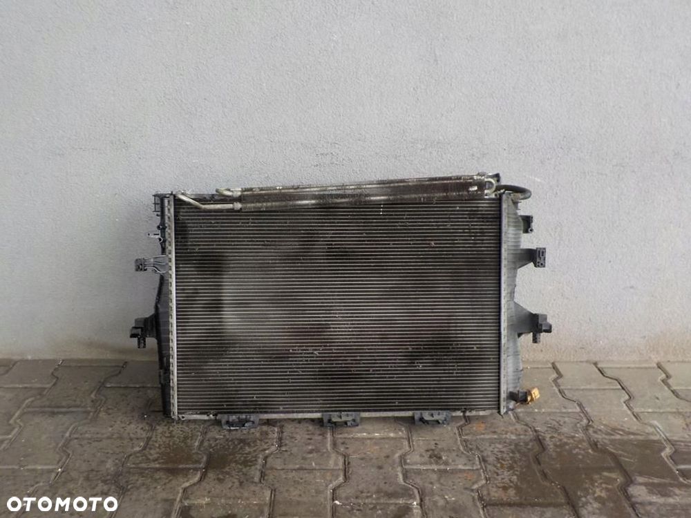 VW T5 1.9 TDI CHŁODNICA WODY  WENTYLATOR KOMPLET - 4