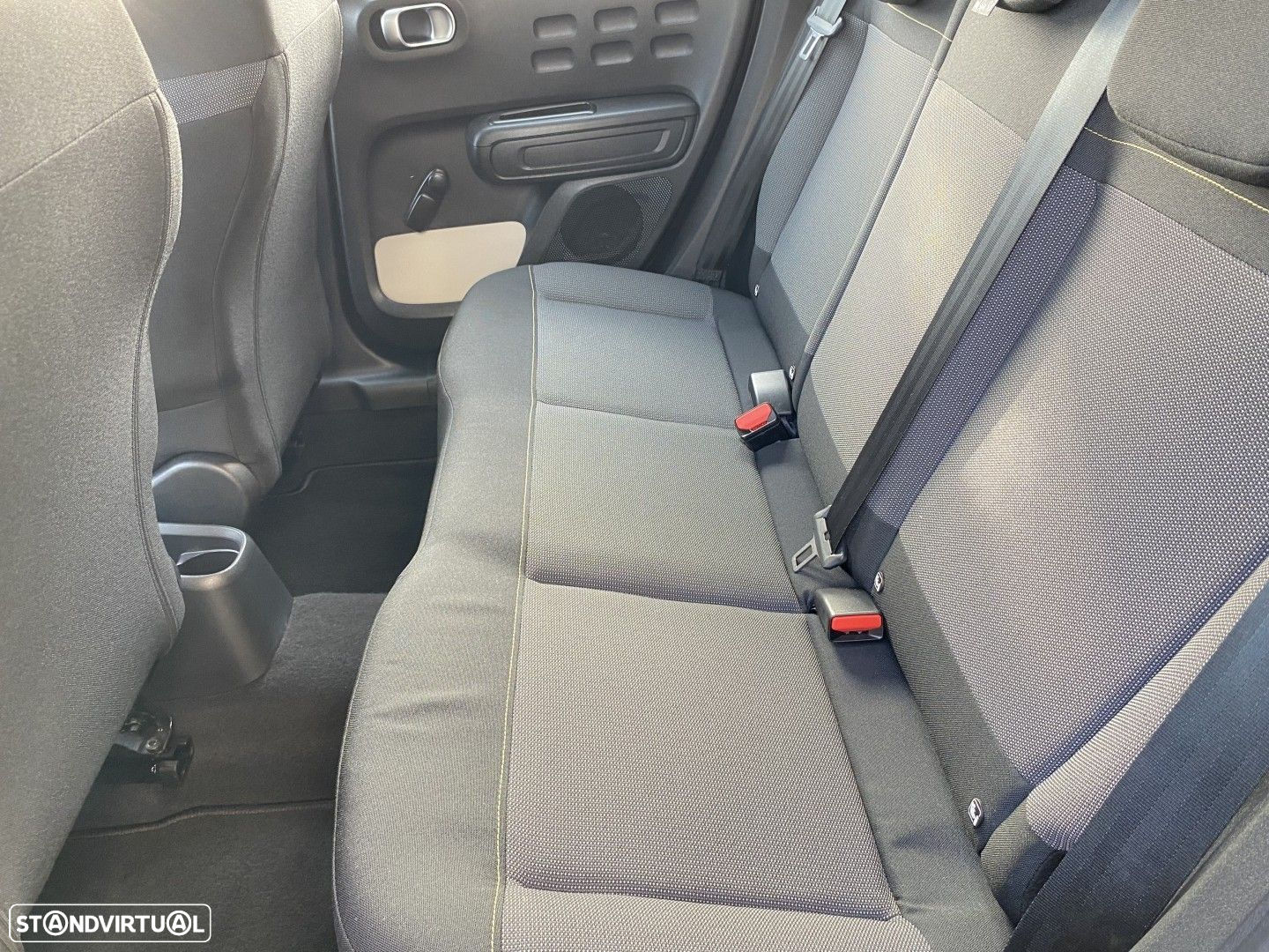 Citroën C3 1.2 PureTech C-Series - 12
