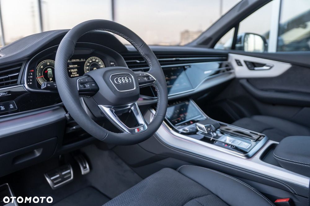 Audi Q7 50 TDI mHEV Quattro S Line Tiptr - 14