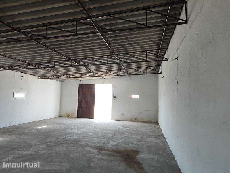 Armazém de 116 m2 para arrendamento - Grande imagem: 4/7