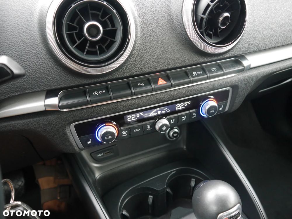 Audi A3 Sportback 2.0 TDI S tronic sport - 21