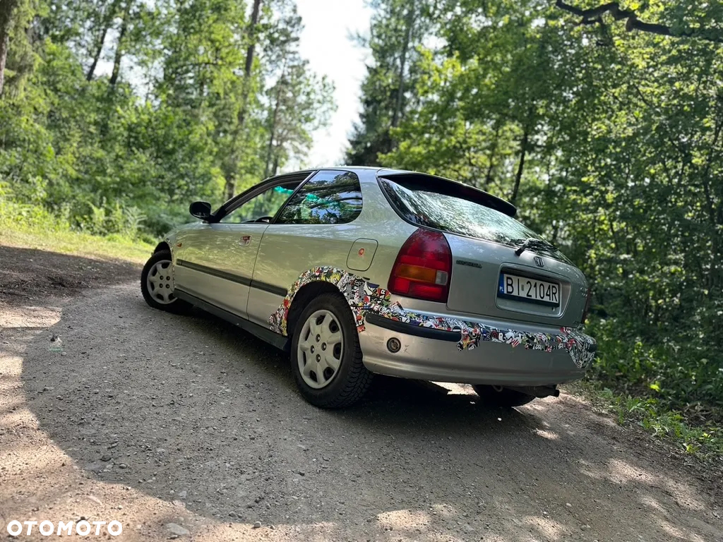 Honda Civic 1.4i S - 4