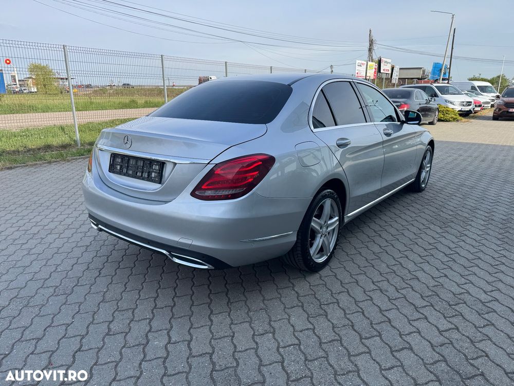 Mercedes-Benz C 220 (BlueTEC) d 7G-TRONIC Avantgarde - 4