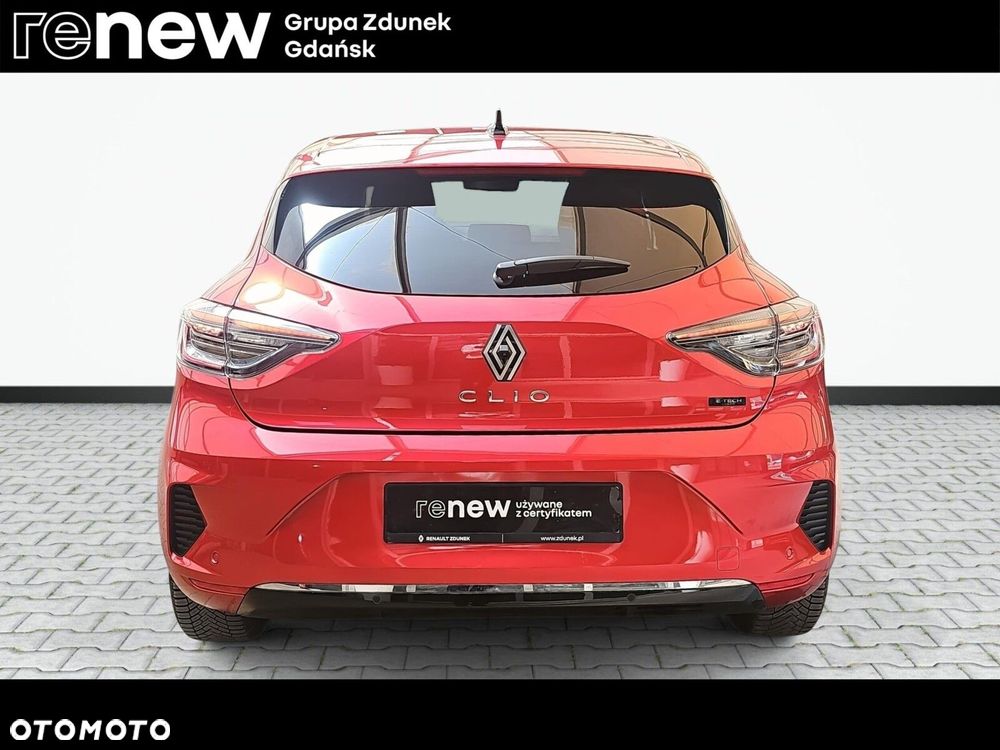 Renault Clio - 8