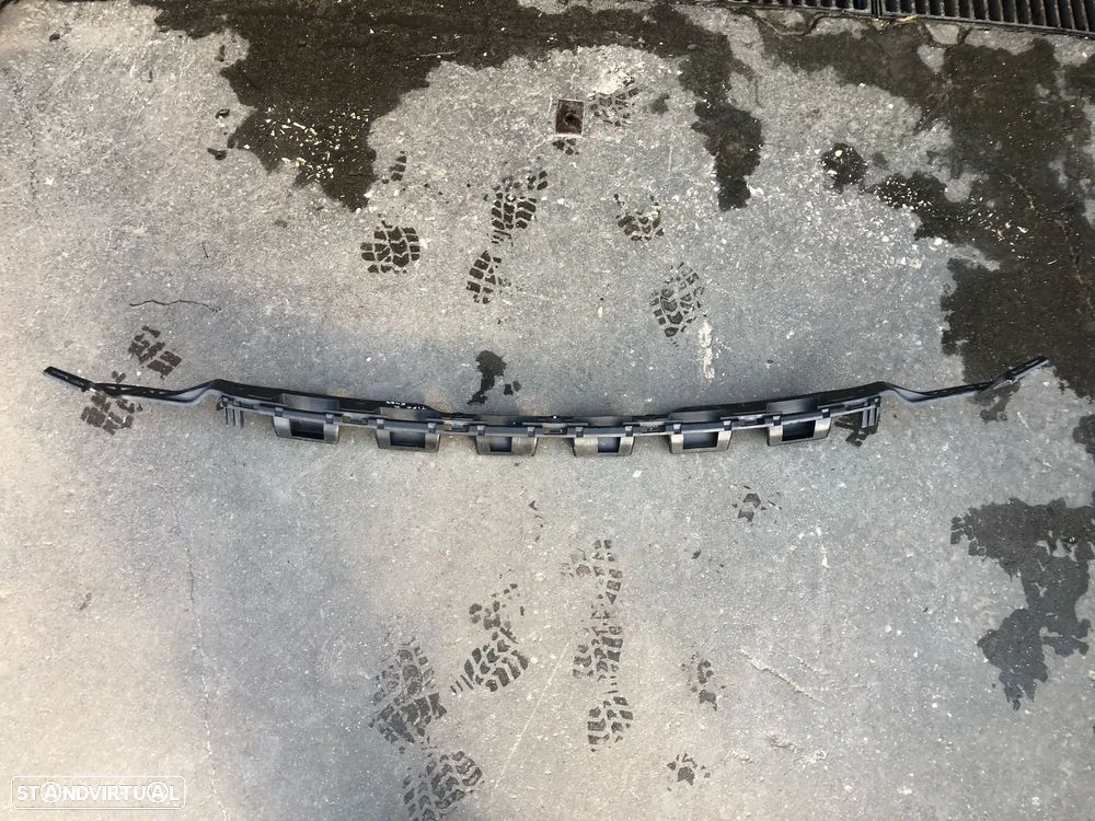 FIAT TIPO II PLASTICO TRAVESSA PRA CHOQUES TRAS - Z489 - 1