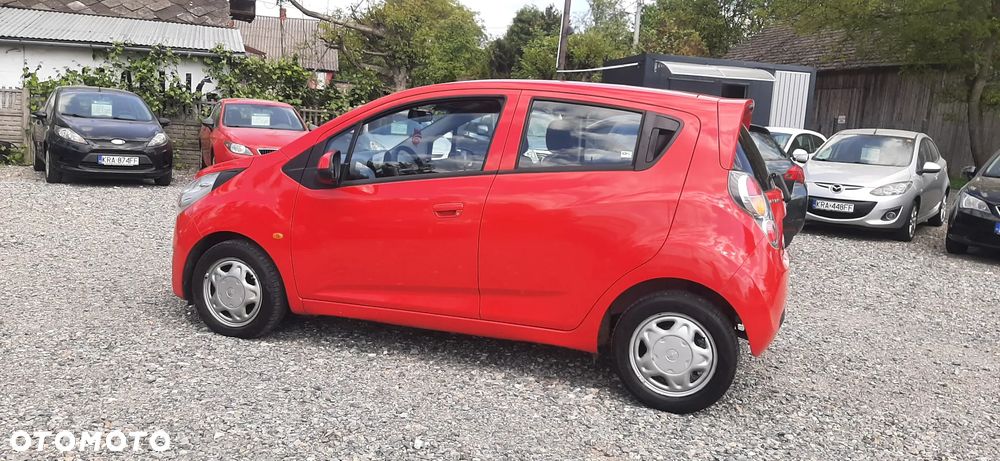 Chevrolet Spark - 37
