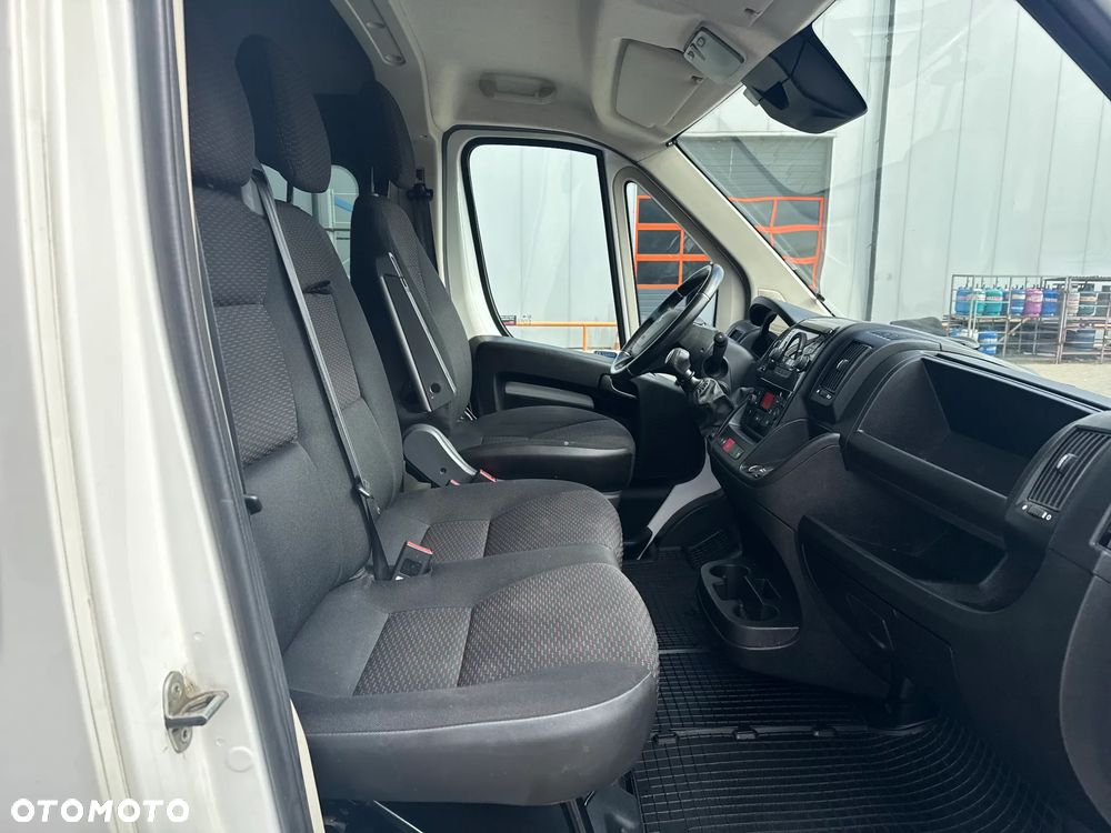 Peugeot Boxer 435 BlueHDi  L4H2 Premium Brygadówka - 17