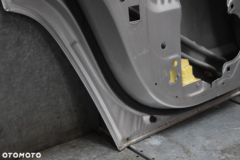 JEEP COMPASS I LIFT DRZWI LEWE TYŁ - 12