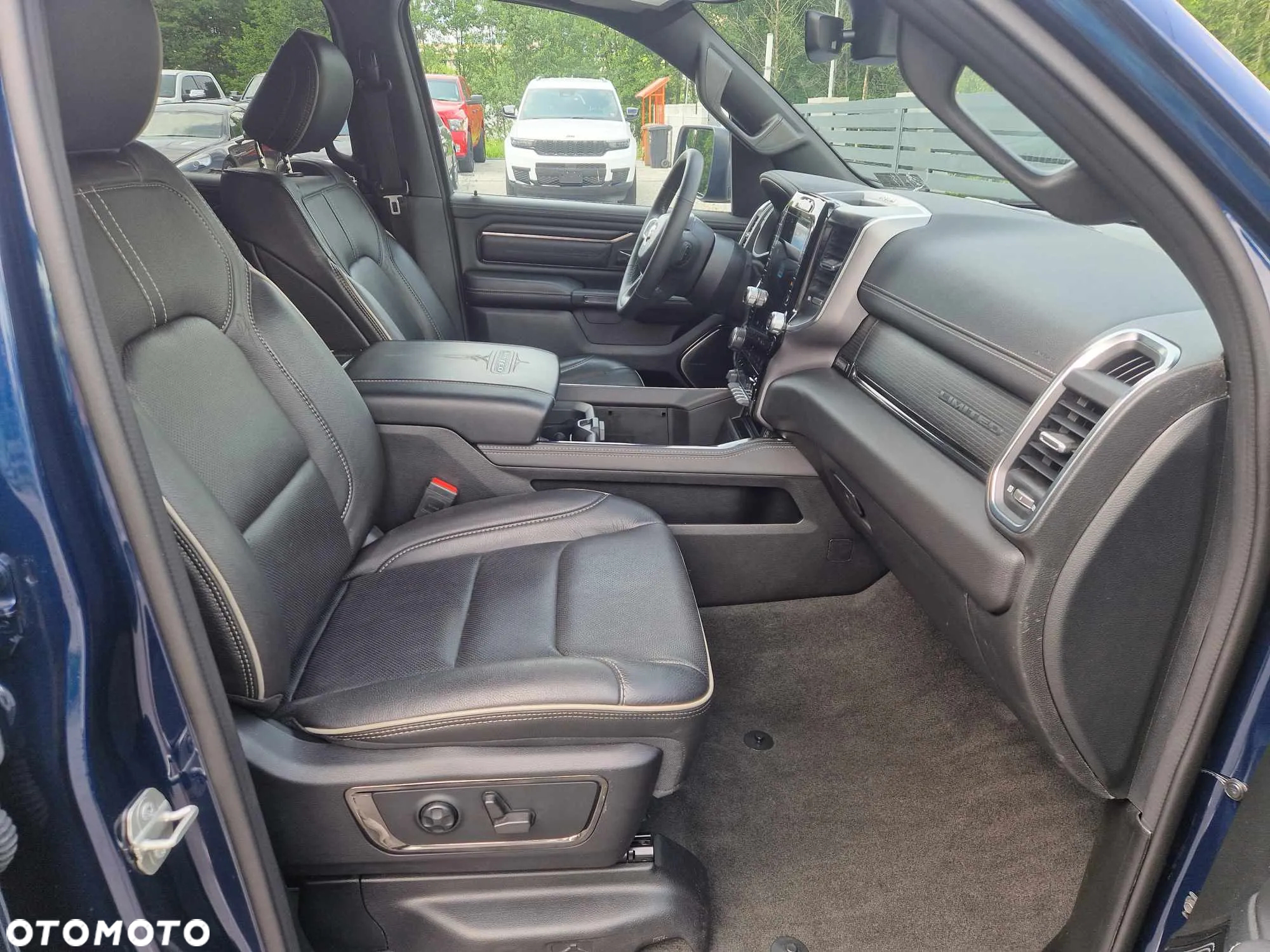 Dodge RAM 1500 5.7 4x4 - 26